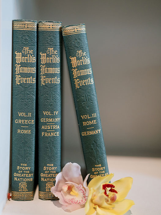 100 years Discovering the history of Flora’s home Flora